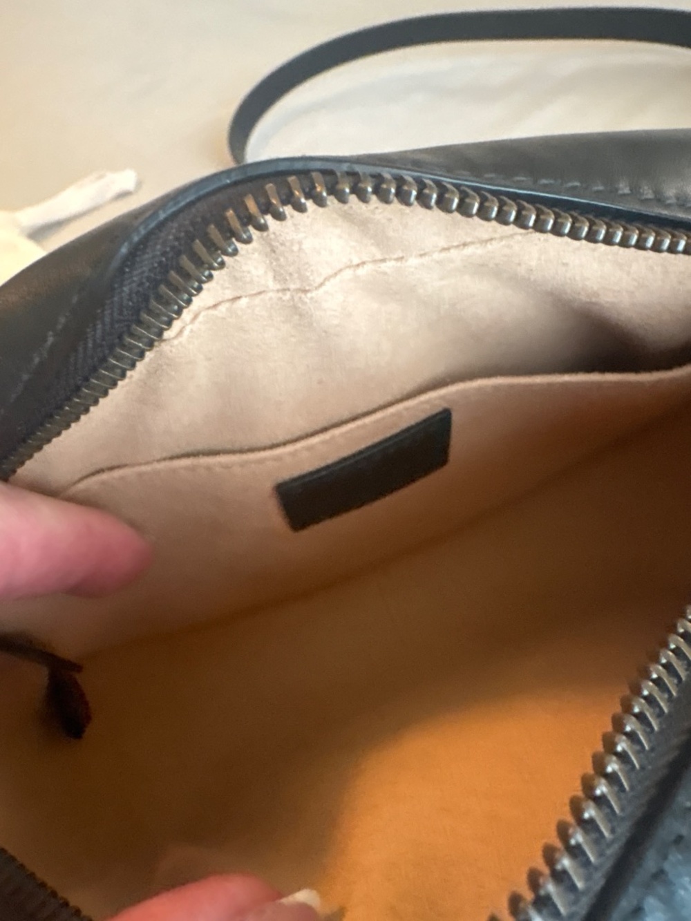 Gucci Marmont 2 Chevron - Picture 3 of 4